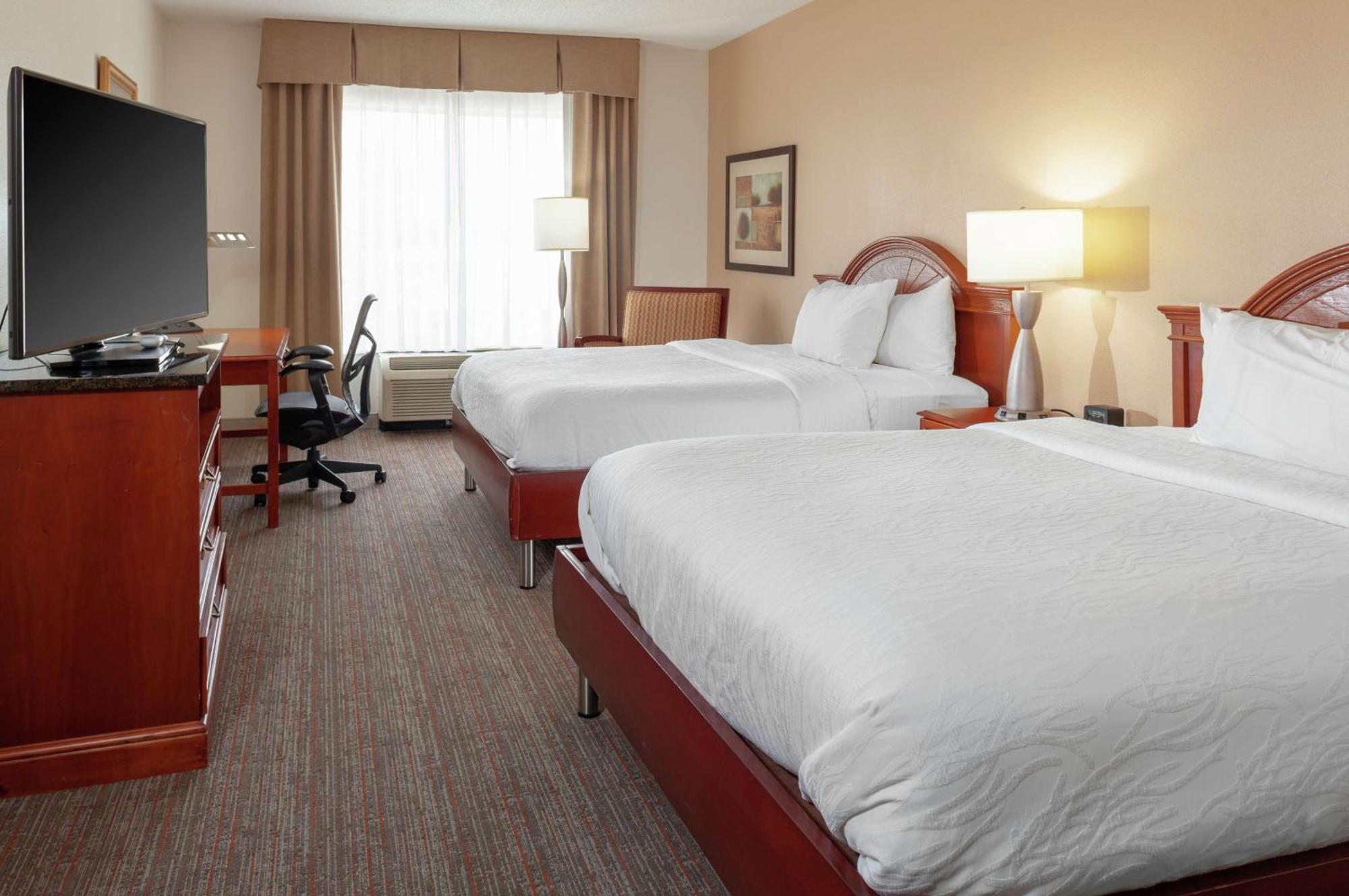 Hilton Garden Inn Charlotte North מראה חיצוני תמונה