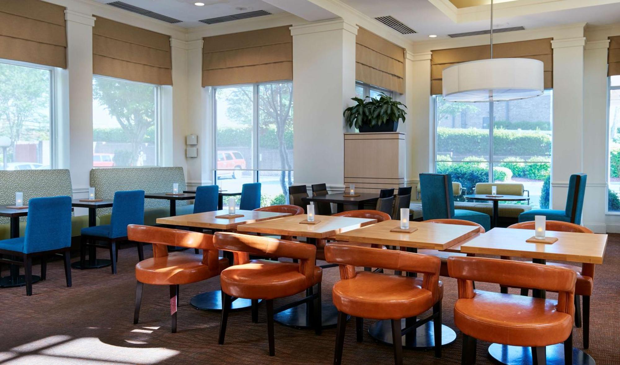 Hilton Garden Inn Charlotte North מראה חיצוני תמונה